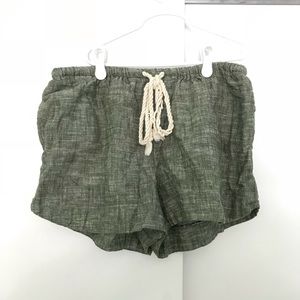 Women’s Linen Shorts (green)